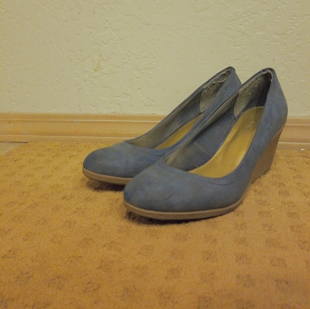 Blue faux suede wedges